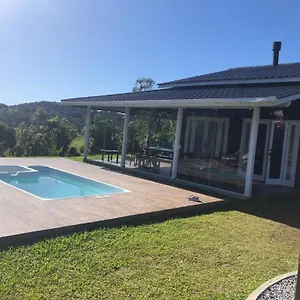 Casa de Férias Guimarães, Rancho Queimado